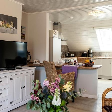 Landhaus Calluna อุนเดลอห์ ภายนอก รูปภาพ